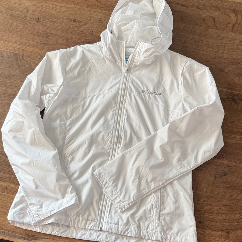 Columbia Lightweight White Jacket wind breaker